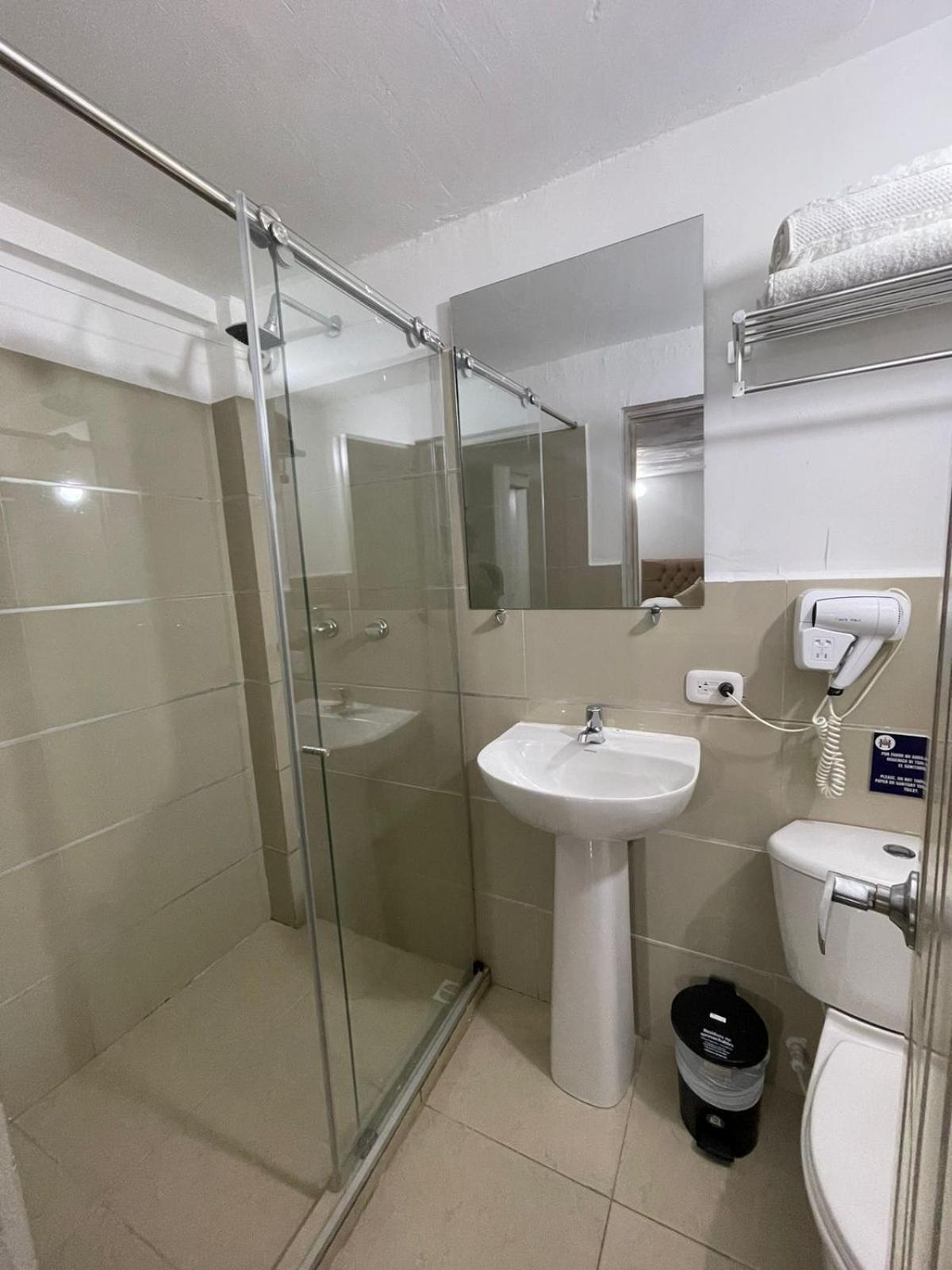 Hotel Hernandez Ctg Cartagena Exteriör bild