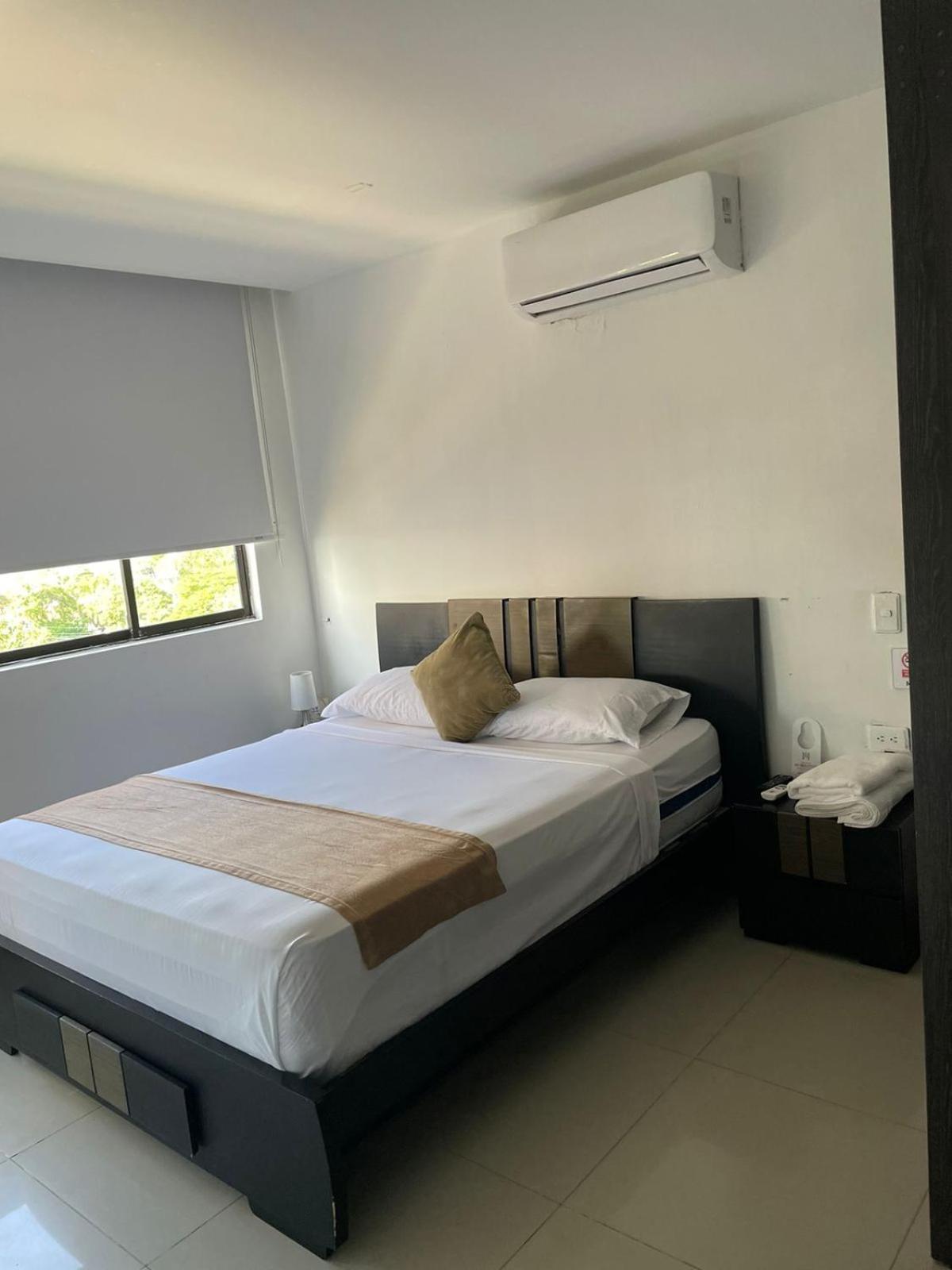 Hotel Hernandez Ctg Cartagena Exteriör bild