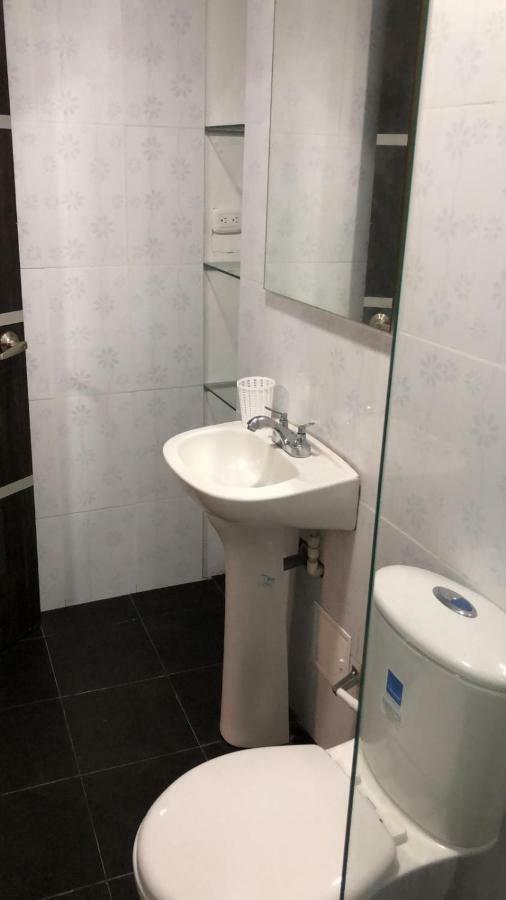 Hotel Hernandez Ctg Cartagena Exteriör bild